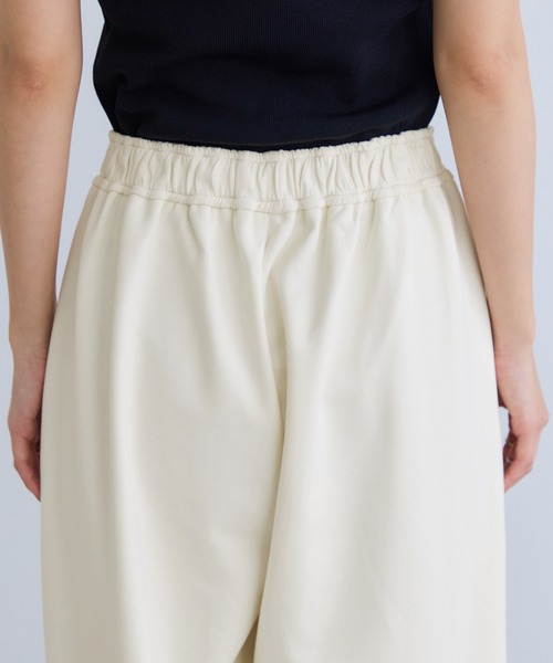 VIS（ビス）の「カットカーブスラックスパンツ（スラックス・レディース・ブラック/オフホワイト・FREE）」の18枚目の写真