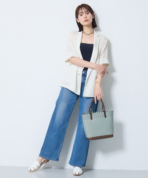 INDIVI(インディヴィ)の「【配色デザイン】メルカド編みスクエアバッグ(トートバッグ・レディース・ダークブラウン系4/ブラック系4・00)」の7枚目の写真