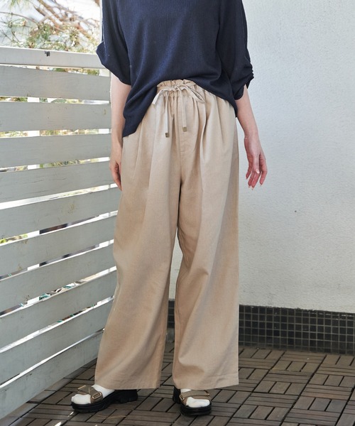 ikka(イッカ)の「麻混ベルト付きイージーパンツ(その他パンツ・レディース・ベージュ/ネイビー/オレンジ/チャコール・L/M/S)」の8枚目の写真