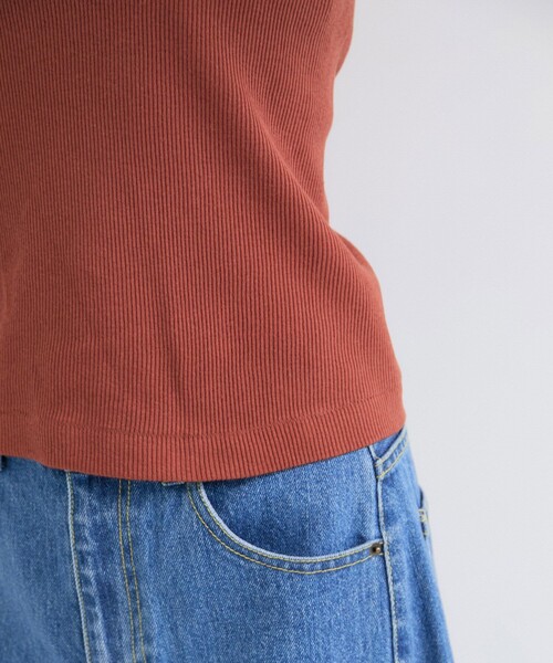 HANES(ヘインズ)の「【Hanes/ヘインズ】カップ付アメリカンスリーブタンクトップ(タンクトップ・レディース・ホワイト/レンガ/ブラック・FREE)」の19枚目の写真