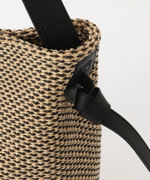 marco masi(マルコマージ)の「MARCOMASI /マルコマージbucket bag(ショルダーバッグ・レディース・ブラウン/ベージュ・FREE)」の7枚目の写真
