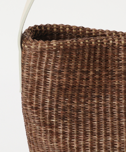 marco masi(マルコマージ)の「MARCOMASI /マルコマージbucket bag(ショルダーバッグ・レディース・ブラウン/ベージュ・FREE)」の5枚目の写真