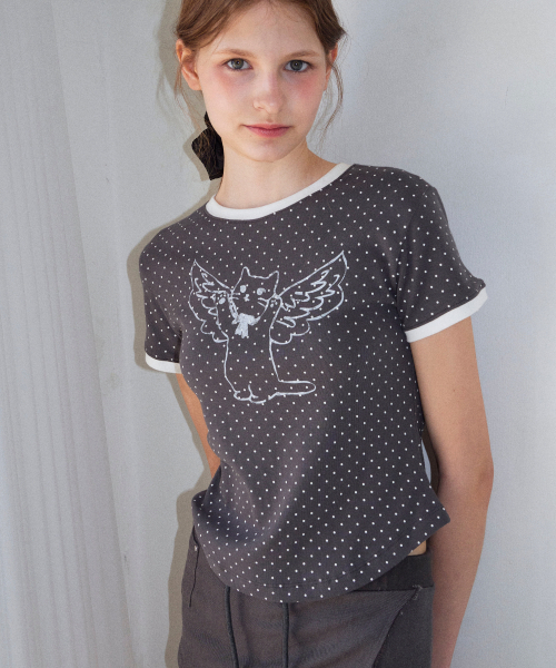 ROGIN N ROSIE(ロギンエンロージー)の「Angel Cat Dot Ringer T-shirt Charcoal grey(Tシャツ/カットソー・レディース・その他・FREE)」の3枚目の写真