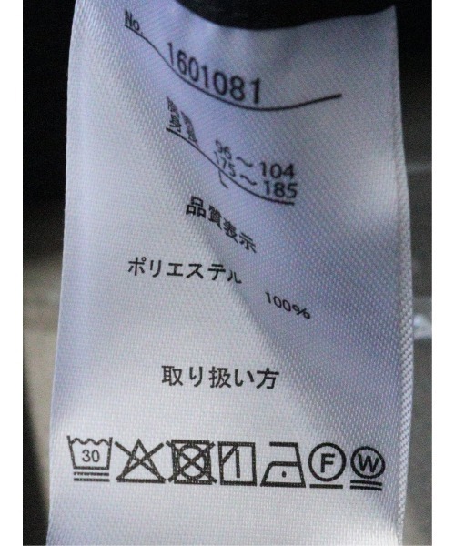 TAKA-Q(タカキュー)の「シャツ メンズ 長袖 軽量 速乾 UV 抗菌防臭 ドライ サッカー 2ボタン テーラード ジャケット シャツアウター セットアップ可能(テーラードジャケット・メンズ・ブラック・MEDIUM/LARGE/X-LARGE)」の15枚目の写真