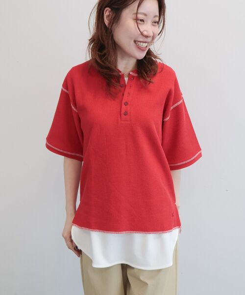 RUSSELL(ラッセル)の「【RUSSELL】ワッフルヘンリーTシャツ(Tシャツ/カットソー・レディース・レッド・FREE)」の1枚目の写真