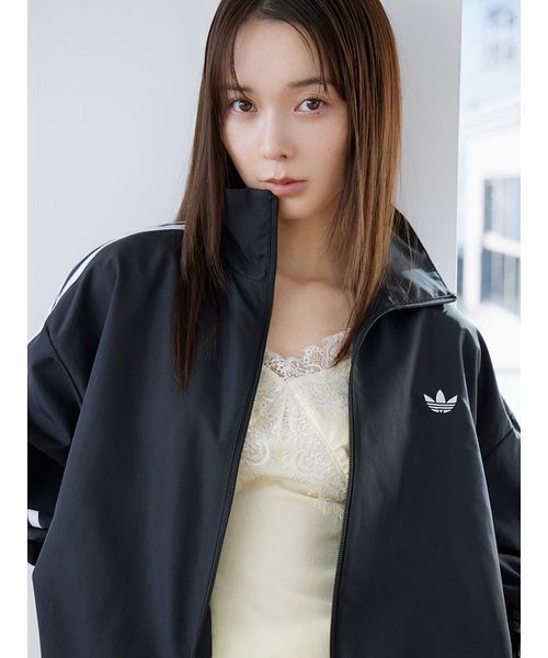 SNIDEL（スナイデル）の「レーストリムサテンキャミTOP【SWFB261167追加生産分】（キャミソール・レディース・その他/アイボリー/イエロー・F）」の11枚目の写真