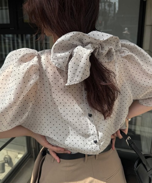 volume sleeve dot scrunchie BL（シャツ/ブラウス）｜WILLFULLY 