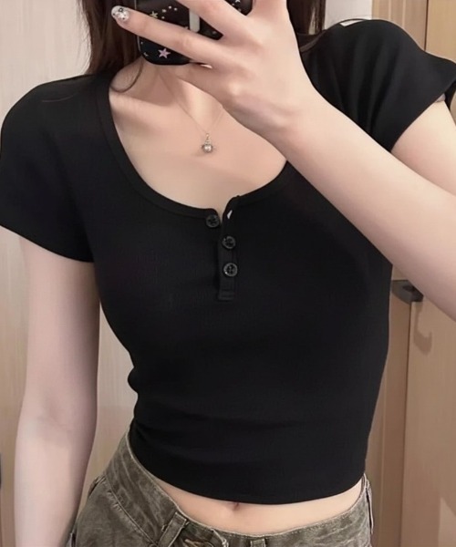 lulufa(ルルファ)の「ヘンリーネックTシャツ 半袖 リブ ベーシックT(Tシャツ/カットソー・レディース・ホワイト/ブラック/グレー・FREE)」の14枚目の写真