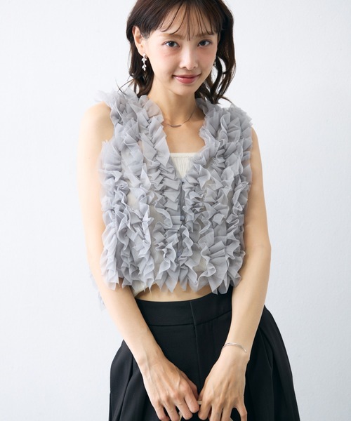 krahe（クレーエ）の「チュールフリルボリュームベスト（Tシャツ/カットソー・レディース・グレー/ブラック・FREE）」の20枚目の写真