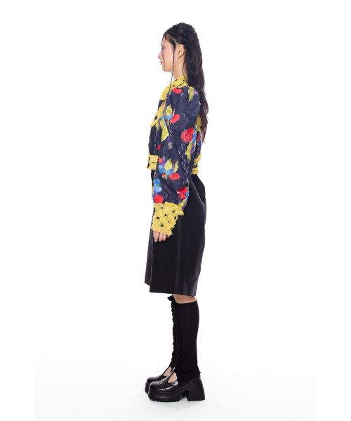 GREEDILOUS(グリディアス)の「Blur Floral Long Sleeve Lace Shirt(シャツ/ブラウス・レディース・その他・MEDIUM/LARGE/SMALL/X-SMALL)」の4枚目の写真