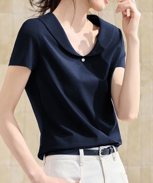 ONEP STAR(ワンピスター)の「チャーム付き丸襟半袖ブラウス(シャツ/ブラウス・レディース・ネイビー・MEDIUM/LARGE/X-LARGE)」の2枚目の写真