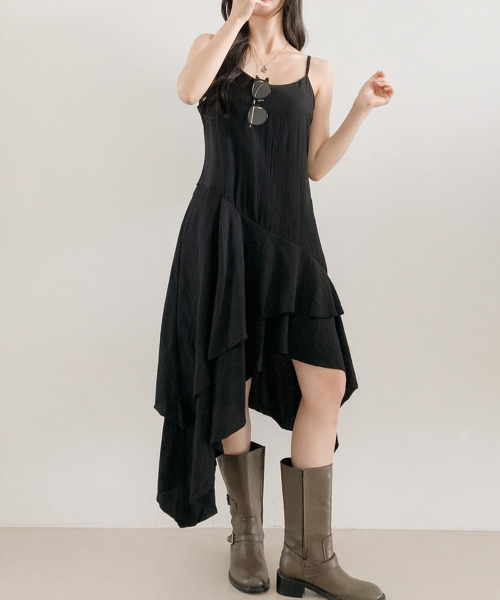 VIVID LADY（ビビッドレディー）の「アシンメトリー ティアード キャミワンピース（ワンピース・レディース・ホワイト/ブラック・FREE）」の15枚目の写真