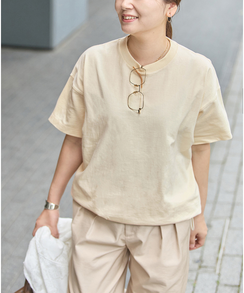 JOURNAL STANDARD(ジャーナルスタンダード)の「《追加2》シャーリングTシャツ(Tシャツ/カットソー・レディース・アイボリー/ネイビー/ブラック系その他・FREE)」の5枚目の写真