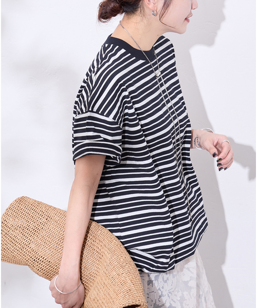 JOURNAL STANDARD(ジャーナルスタンダード)の「《追加2》シャーリングTシャツ(Tシャツ/カットソー・レディース・アイボリー/ネイビー/ブラック系その他・FREE)」の8枚目の写真