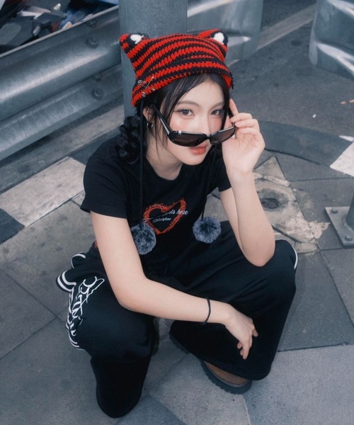 lilful(リルフル)の「【26年春夏新作】フロントハートロゴコンパクト半袖Tシャツ(Tシャツ/カットソー・レディース・ブラック・M/S)」の5枚目の写真