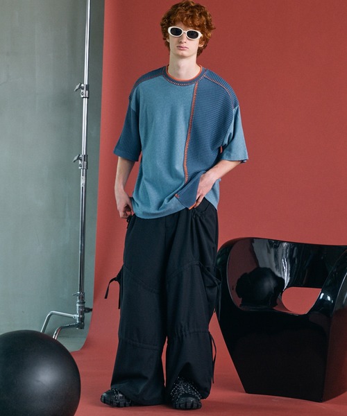 MAISON SPECIAL(メゾンスペシャル)の「《UNISEX》Cavalry Twills Prime-Wide Gathered Tiered Pants/キャバルリーツイルプライムワイドギャザーティアードパンツ【MAISON SPECIAL/メゾンスペシャル】(その他パンツ・メンズ・ベージュ/ブラック/グレイッシュベージュ・0/1/2)」の4枚目の写真
