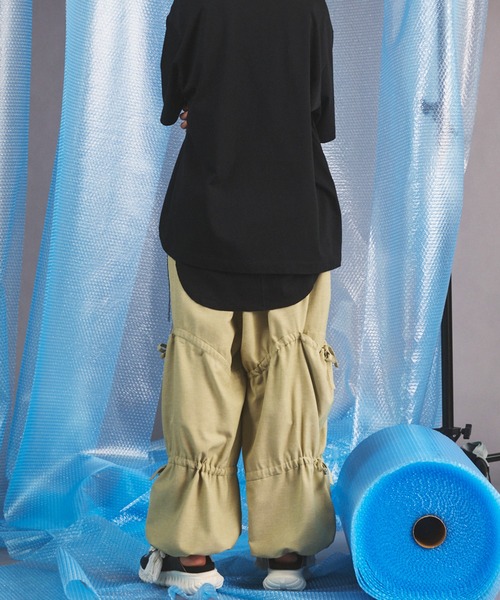 MAISON SPECIAL(メゾンスペシャル)の「《UNISEX》Cavalry Twills Prime-Wide Gathered Tiered Pants/キャバルリーツイルプライムワイドギャザーティアードパンツ【MAISON SPECIAL/メゾンスペシャル】(その他パンツ・メンズ・ベージュ/ブラック/グレイッシュベージュ・0/1/2)」の15枚目の写真