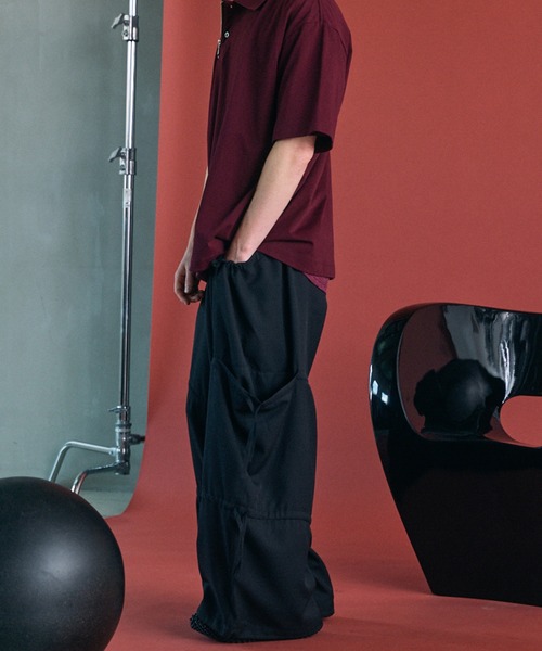 MAISON SPECIAL(メゾンスペシャル)の「《UNISEX》Cavalry Twills Prime-Wide Gathered Tiered Pants/キャバルリーツイルプライムワイドギャザーティアードパンツ【MAISON SPECIAL/メゾンスペシャル】(その他パンツ・メンズ・ベージュ/ブラック/グレイッシュベージュ・0/1/2)」の11枚目の写真