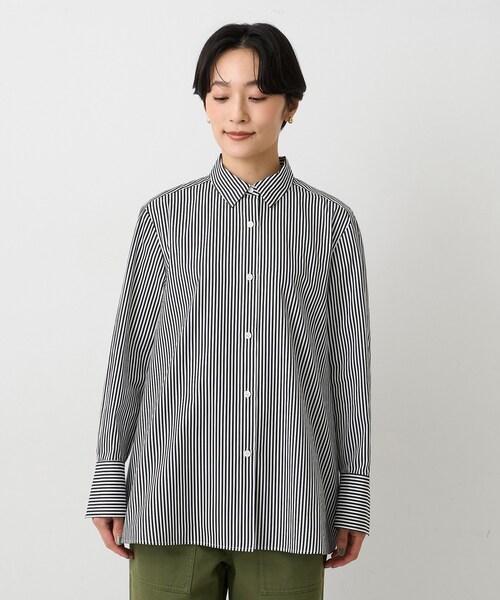 UNTITLED（アンタイトル）の「【コットン100／洗える】コットンブロードAラインシャツ（シャツ/ブラウス・レディース・オフホワイト/ブラック系2/ベージュ系その他5・04/02/00/44/48）」の18枚目の写真