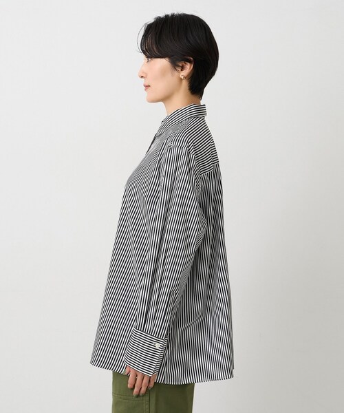 UNTITLED（アンタイトル）の「【コットン100／洗える】コットンブロードAラインシャツ（シャツ/ブラウス・レディース・オフホワイト/ブラック系2/ベージュ系その他5・04/02/00/44/48）」の19枚目の写真