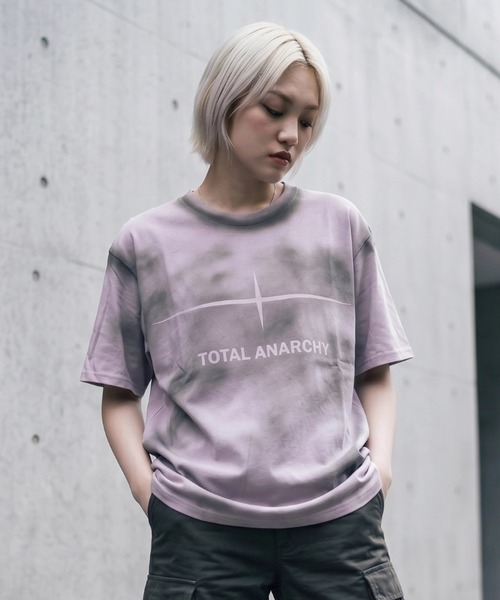 A'gem(エージェム)の「A'GEM/9 × .kom 『A'gem/エージェム』タイダイプリントTシャツ(Tシャツ/カットソー・メンズ・ピンク/ホワイト/ブラック・FREE)」の7枚目の写真