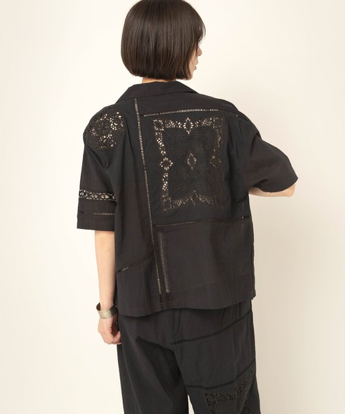 RNA-N(アールエヌエーエヌ)の「B2976 レースパッチワークシャツ(シャツ/ブラウス・レディース・ブラック/キナリ・FREE)」の12枚目の写真