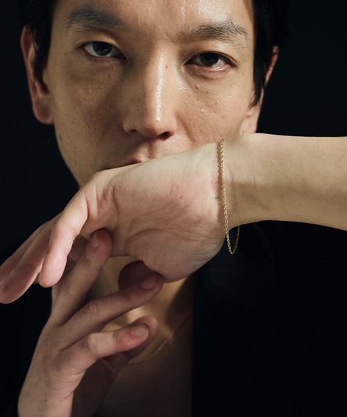 CAMPHOR WOOD(カンファーウッド)の「SILVER 925 TWIST CHAIN BRACELET / シルバー925ツイストチェーンブレスレット(ブレスレット・メンズ・ゴールド/シルバー・フリー)」の2枚目の写真