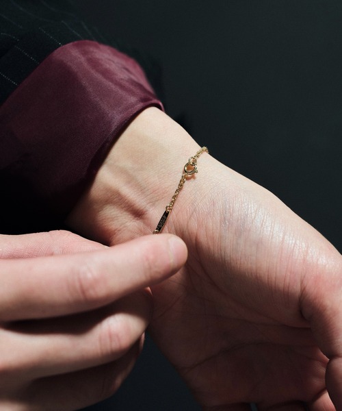 CAMPHOR WOOD(カンファーウッド)の「SILVER 925 TWIST CHAIN BRACELET / シルバー925ツイストチェーンブレスレット(ブレスレット・メンズ・ゴールド/シルバー・フリー)」の11枚目の写真