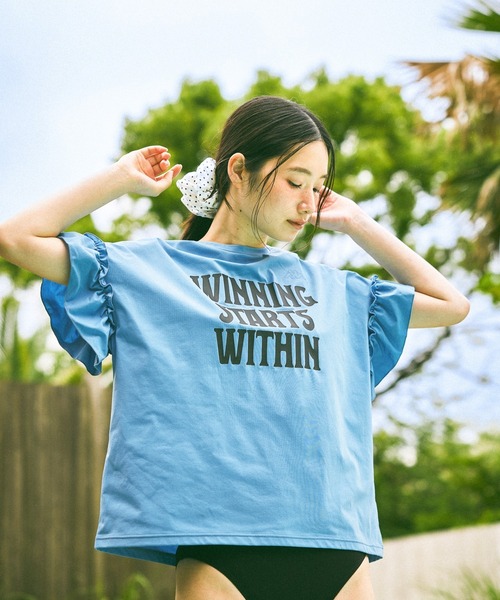 Kappa(カッパ)の「水陸両用フリル半袖Tシャツ(Tシャツ/カットソー・レディース・ブルー/ブラック/オフホワイト・LARGE/X-LARGE/MEDIUM)」の3枚目の写真