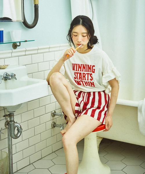 Kappa(カッパ)の「水陸両用フリル半袖Tシャツ(Tシャツ/カットソー・レディース・ブルー/ブラック/オフホワイト・LARGE/X-LARGE/MEDIUM)」の21枚目の写真