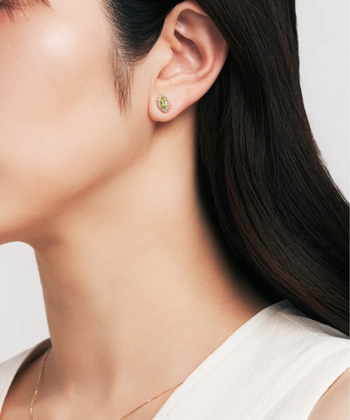 Jewel closet by L&Co.(ジュエルクローゼットバイエルアンドコー)の「K18 ダイヤモンド ヘイロー/取り巻き カラーストーン ピアス(マーキス)(ピアス(両耳用)・レディース・ゴールド系その他2/ゴールド系その他・FREE)」の7枚目の写真
