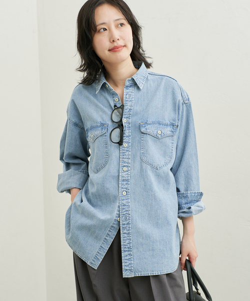 SLOBE IENA(スローブイエナ)の「《シリーズあり/》LEDENIM NOUVEAU BDU デニムシャツ(シャツ/ブラウス・レディース・ネイビー/スカイブルー・FREE)」の15枚目の写真