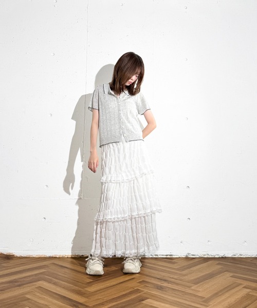 MAISON SELECT(メゾンセレクト)の「6C80 配色スカラップ 透かし編みニットシャツ(ニット/セーター・レディース・グレー/アイボリー/グリーン/ネイビー・FREE)」の15枚目の写真