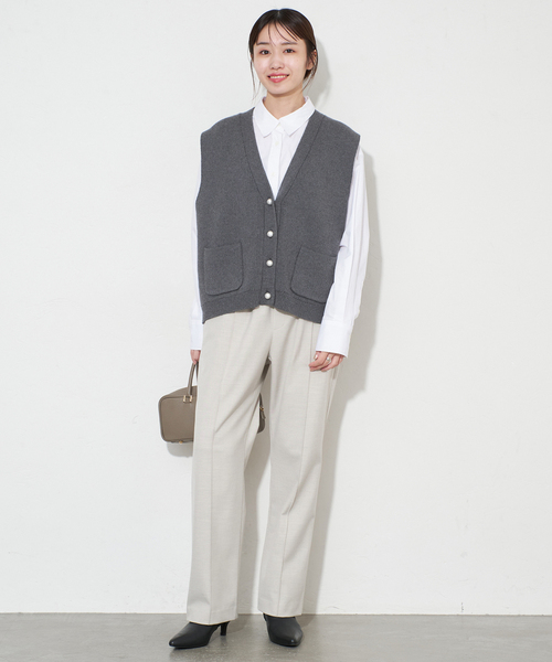 SLOBE IENA（スローブイエナ）の「《WEB限定カラーあり/追加》パールニットベスト（ベスト・レディース・ブラック/チャコールグレー/ネイビー・FREE）」の12枚目の写真