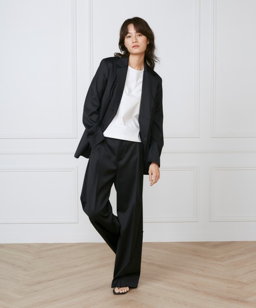 INED(イネド)の「TWシルクストレッチ タックワイドパンツ《la veille by SUPERIOR CLOSET》(その他パンツ・レディース・ネイビー・9号)」の11枚目の写真