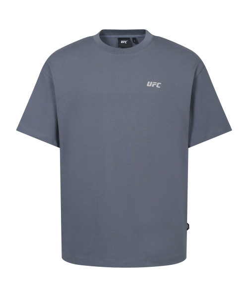 UFC SPORT(ユーエフシー スポーツ)の「UFC フォースマジュール 3.0 リラックスフィット 半袖Tシャツ ダークブルー U2SSX2305DB(Tシャツ/カットソー・メンズ・その他・SMALL/MEDIUM/LARGE/X-LARGE/2XL/3XL)」の2枚目の写真