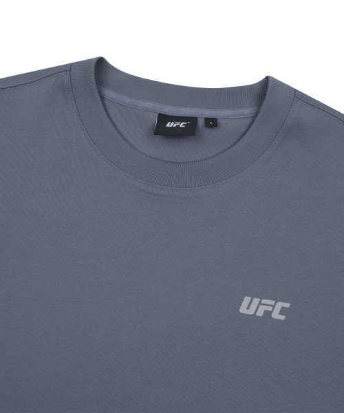 UFC SPORT(ユーエフシー スポーツ)の「UFC フォースマジュール 3.0 リラックスフィット 半袖Tシャツ ダークブルー U2SSX2305DB(Tシャツ/カットソー・メンズ・その他・SMALL/MEDIUM/LARGE/X-LARGE/2XL/3XL)」の5枚目の写真