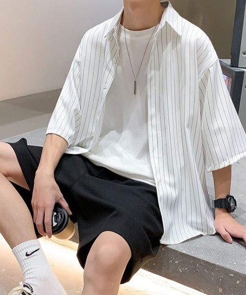 KELVIN（ケルヴァン）の「Pinstripe Oversized Shirt ピンストライプオーバーサイズシャツ（シャツ/ブラウス・メンズ・ホワイト/ブラック・MEDIUM/LARGE）」の14枚目の写真