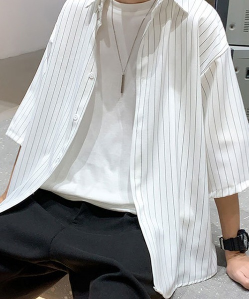 KELVIN（ケルヴァン）の「Pinstripe Oversized Shirt ピンストライプオーバーサイズシャツ（シャツ/ブラウス・メンズ・ホワイト/ブラック・MEDIUM/LARGE）」の16枚目の写真
