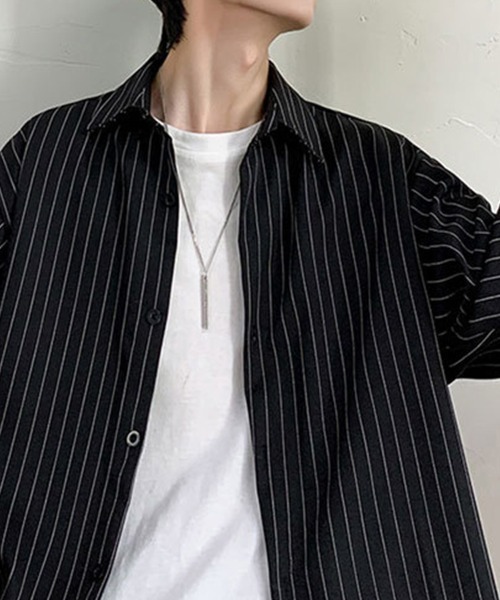 KELVIN（ケルヴァン）の「Pinstripe Oversized Shirt ピンストライプオーバーサイズシャツ（シャツ/ブラウス・メンズ・ホワイト/ブラック・MEDIUM/LARGE）」の6枚目の写真