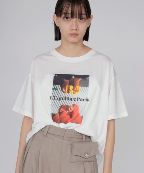 DRESSLAVE(ドレスレイブ)の「perfect balance Tshirt(パーフェクトバランスTシャツ)(Tシャツ/カットソー・レディース・ホワイト/ベージュ・38)」の11枚目の写真