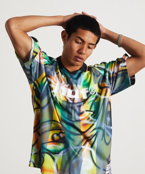 HUF(ハフ)の「KENNY SCHARF MULTITUD SOCCER JERSEY(Tシャツ/カットソー・メンズ・マルチ・M/S/L)」の11枚目の写真