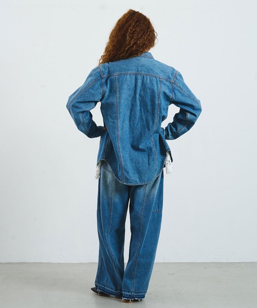 ROSE BUD(ローズバッド)の「CREOLME/DENIM L/S SHIRT(シャツ/ブラウス・レディース・ライトインディゴブルー/ブラック・ONE SIZE)」の8枚目の写真