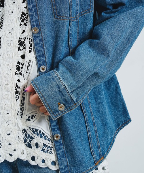 ROSE BUD(ローズバッド)の「CREOLME/DENIM L/S SHIRT(シャツ/ブラウス・レディース・ライトインディゴブルー/ブラック・ONE SIZE)」の11枚目の写真