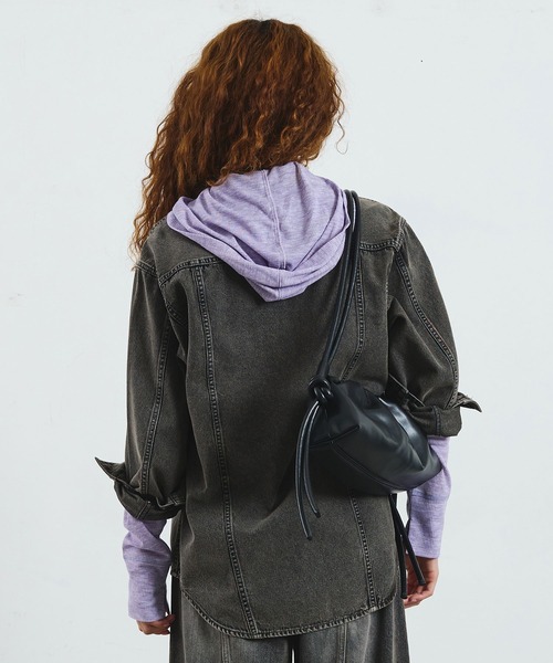 ROSE BUD(ローズバッド)の「CREOLME/DENIM L/S SHIRT(シャツ/ブラウス・レディース・ライトインディゴブルー/ブラック・ONE SIZE)」の17枚目の写真