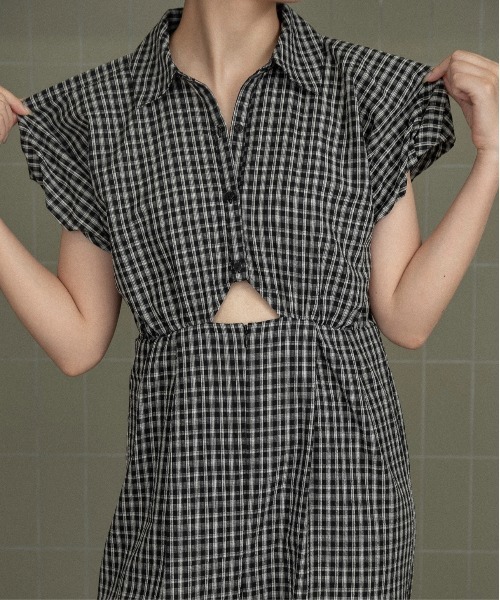lawgy(ラウジー)の「check mini puff sleeve allinone / チェックミニパフスリーブオールインワン(つなぎ/オールインワン・レディース・チェック・FREE)」の6枚目の写真