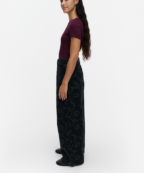 marimekko(マリメッコ)の「【Maridenim】 Loose Unikko / jeans S(デニムパンツ・レディース・ブラック・27inch/26inch/25inch/30inch/29inch/28inch)」の2枚目の写真