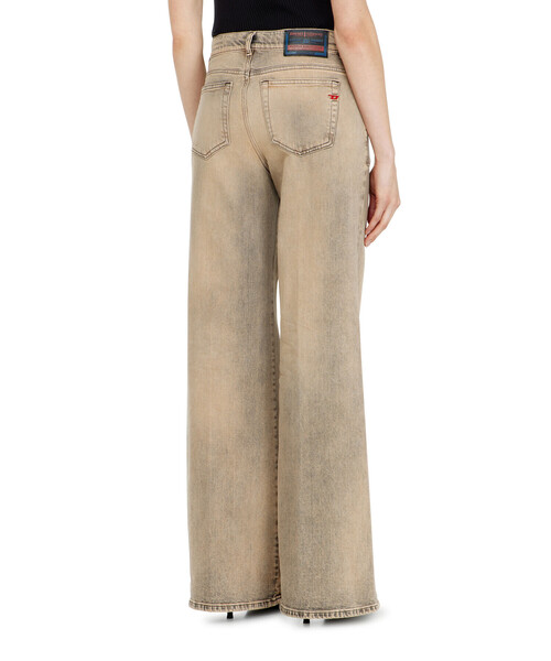 DIESEL(ディーゼル)の「ウィメンズ デニムパンツ 1978 D-AKEMI-F(デニムパンツ・レディース・ブラック・24inch/23inch/26inch/25inch/27inch)」の2枚目の写真