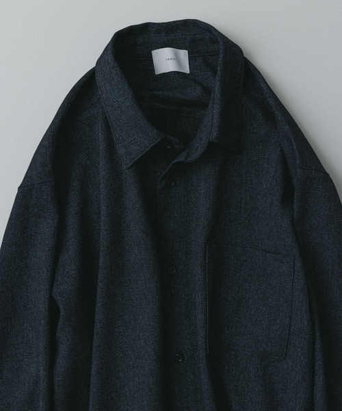 remer(リメール)の「remer 26秋冬新作 - oversized faded shirt / 掠れ織りオーバーサイズシャツ(シャツ/ブラウス・メンズ・ネイビー/ブラック・MEDIUM/LARGE/SMALL/X-SMALL)」の6枚目の写真