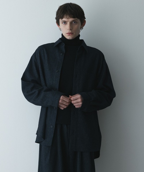 remer(リメール)の「remer 26秋冬新作 - oversized faded shirt / 掠れ織りオーバーサイズシャツ(シャツ/ブラウス・メンズ・ネイビー/ブラック・MEDIUM/LARGE/SMALL/X-SMALL)」の17枚目の写真